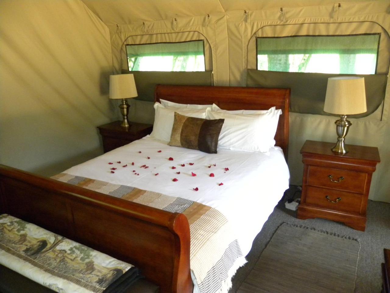 Harties Is Africa Safari Lodge Kosmos Екстер'єр фото